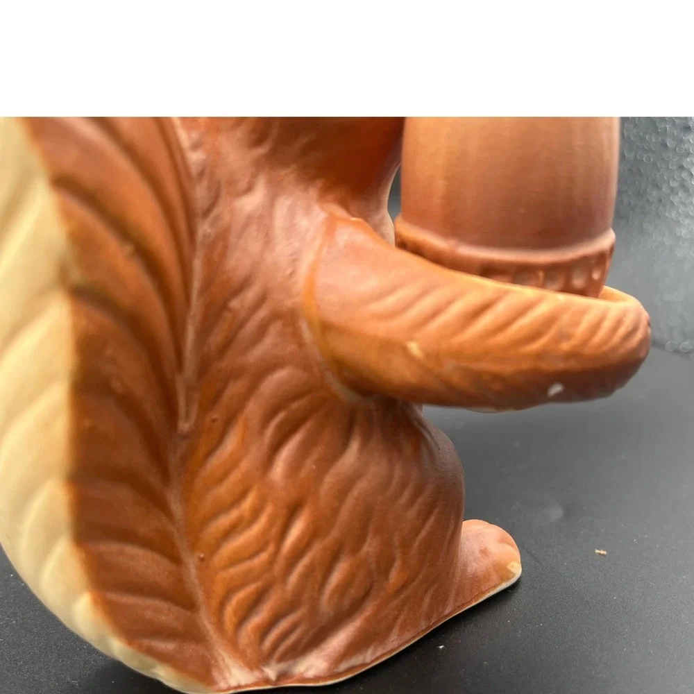 N/A kitschy squirrel